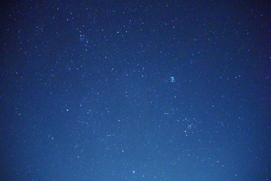満天の星空！明日晴れるといいな〜　おやすみなさい（雲取山荘テント場で撮影）