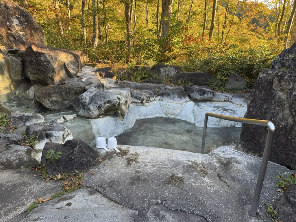 男湯　お湯は張っています！今入るわけにはいきませんが、いつか入りたい温泉です（黄金の湯・男湯で撮影）