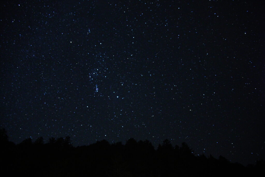 横尾山荘テント場 ジッパーを開けたら、この星空🌟