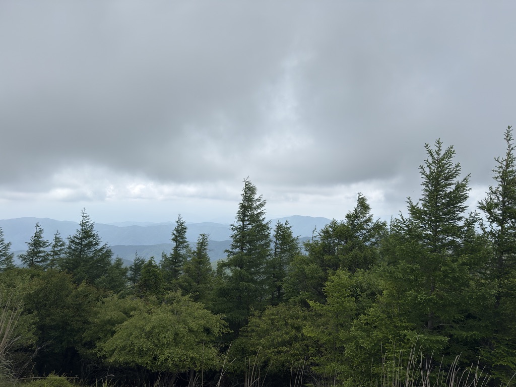 かろうじて守屋山が見えました⛰️