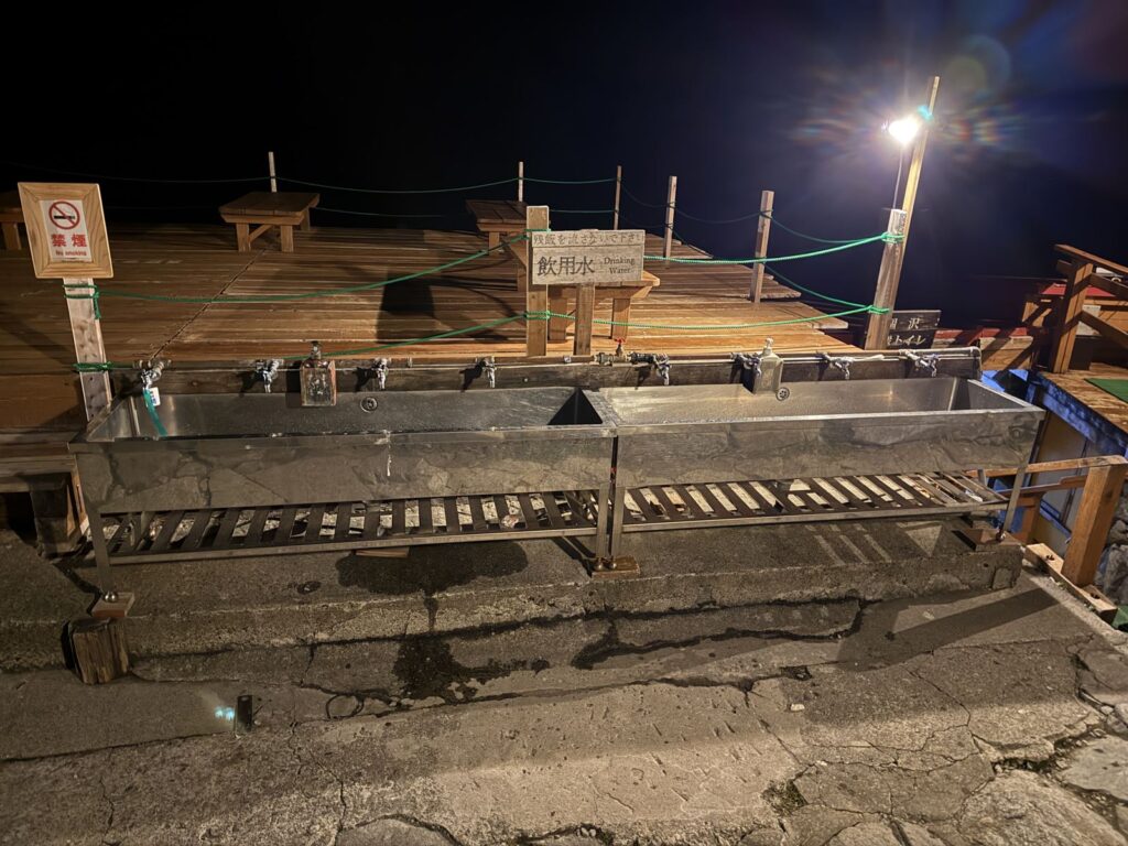 涸沢ヒュッテの水場